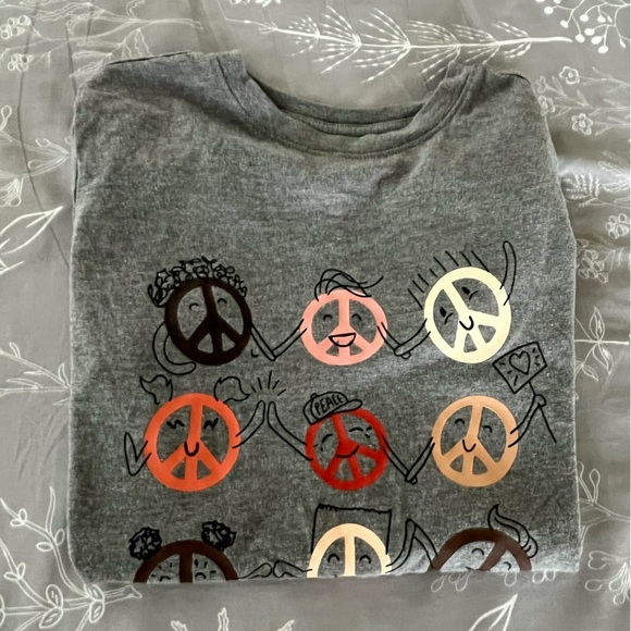 Short Sleeve Peace Sign Face Shirt 8/10 - Picture 7 of 8